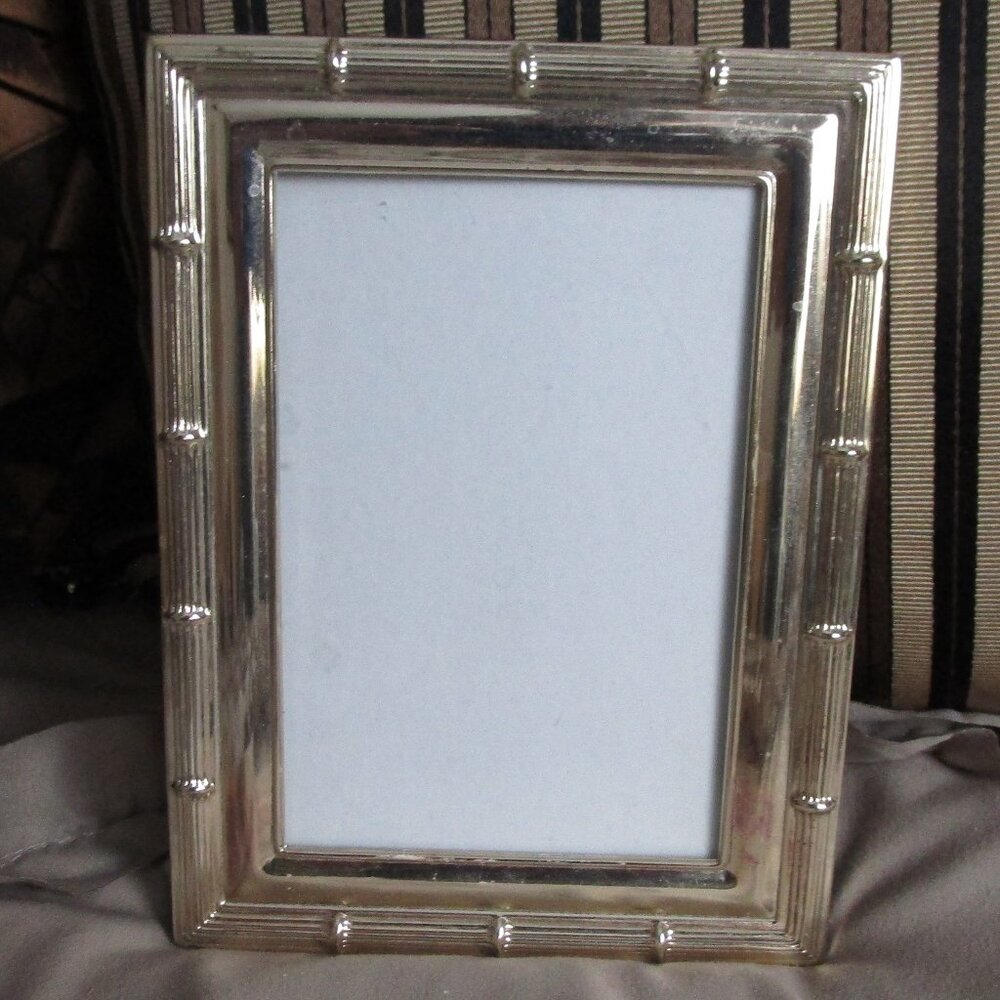 designer metal photo frame